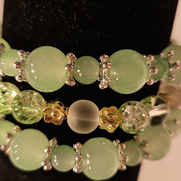 3 Soft Green, Goldtone & Silvertone Glass Beaded Stretch Bracelet Set - Picture 5 of 5